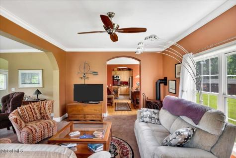 672 Lakeview Road Broadalbin NY 12025