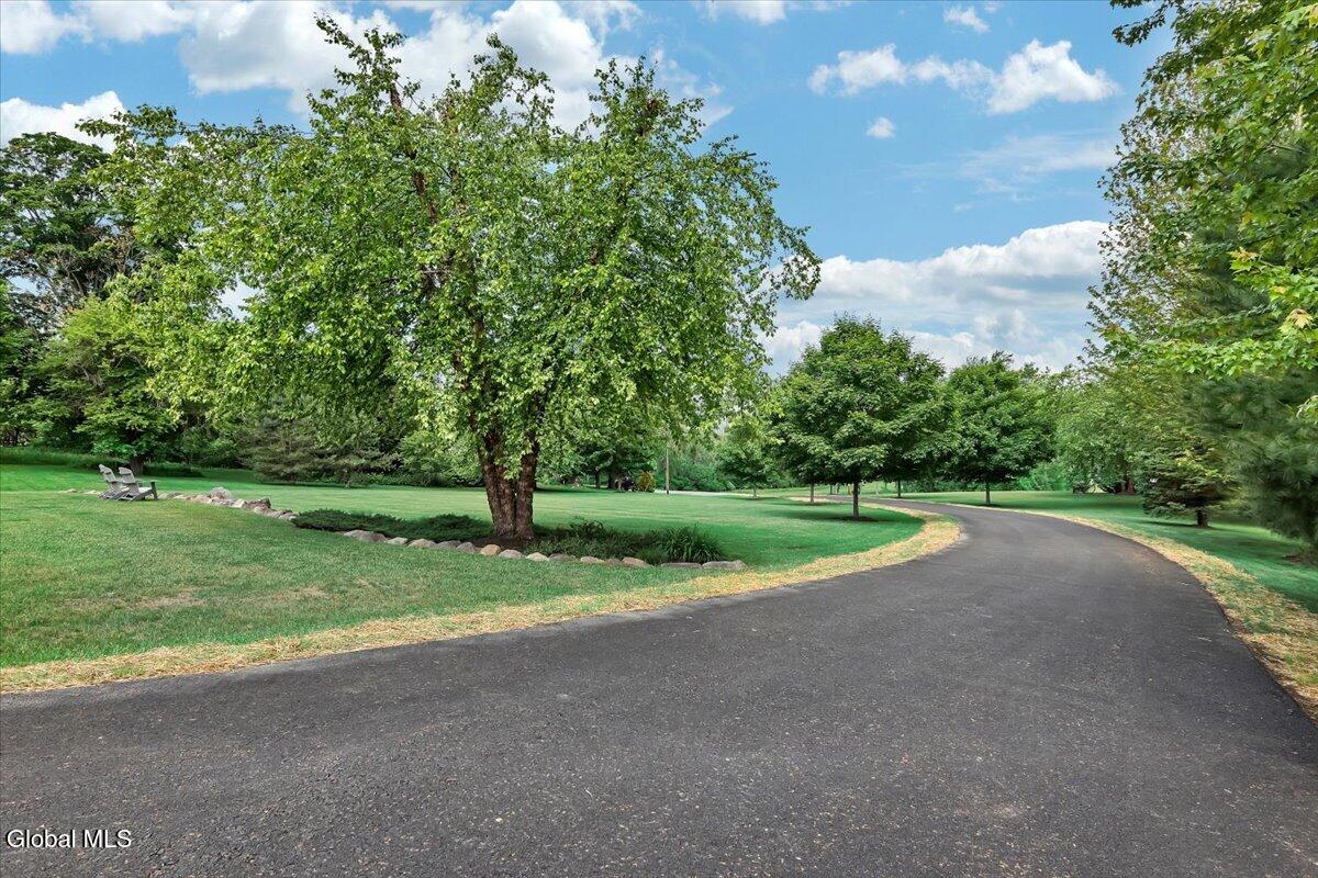 672 Lakeview Road Broadalbin NY 12025