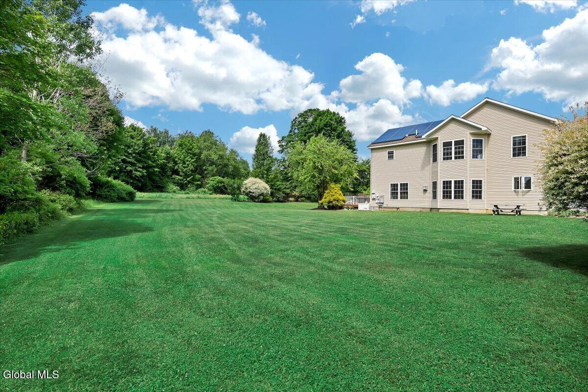 672 Lakeview Road Broadalbin NY 12025