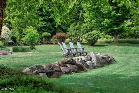 672 Lakeview Road Broadalbin NY 12025