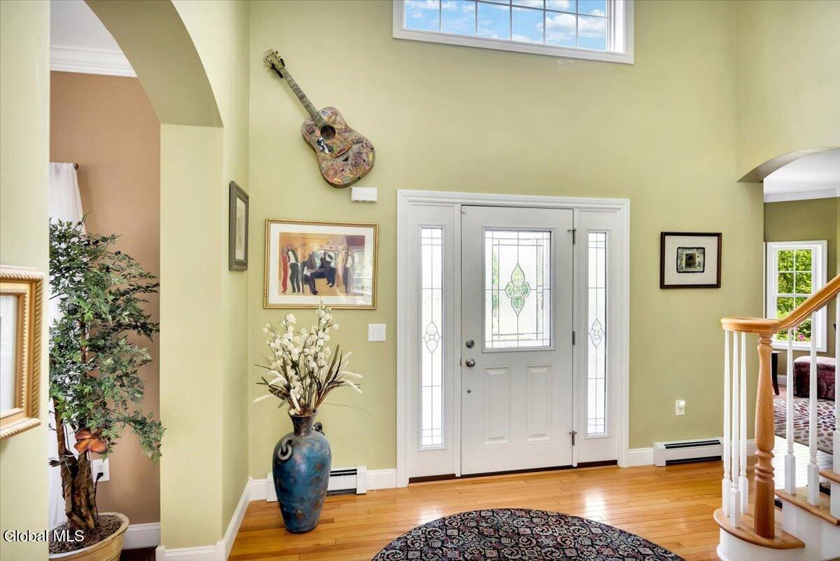 672 Lakeview Road Broadalbin NY 12025