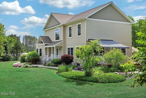 672 Lakeview Road Broadalbin NY 12025