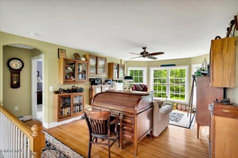 672 Lakeview Road Broadalbin NY 12025