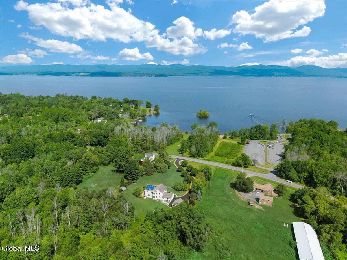 672 Lakeview Road Broadalbin NY 12025