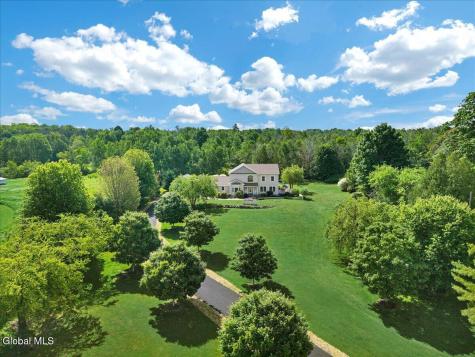 672 Lakeview Road Broadalbin NY 12025