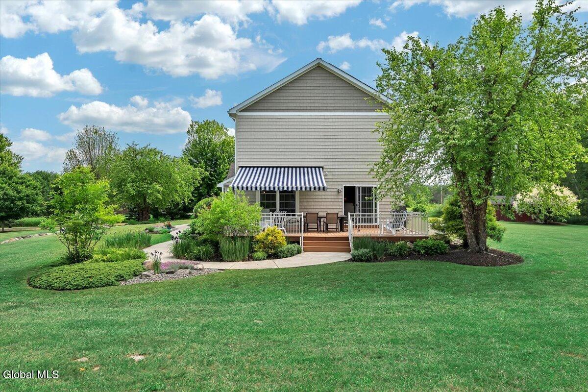 672 Lakeview Road Broadalbin NY 12025