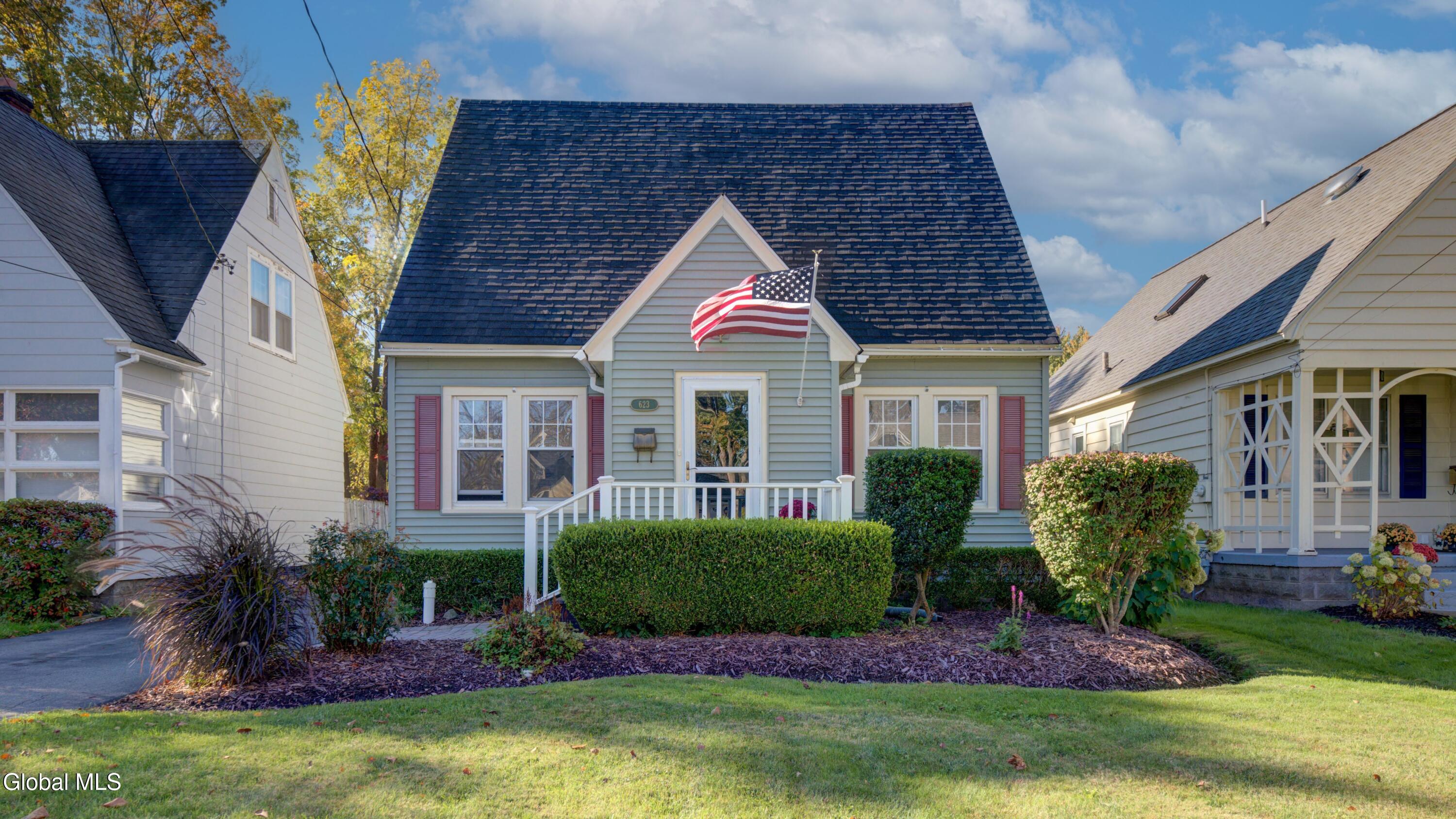 623 Charles Street Glenville NY 12302