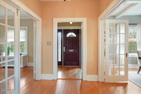 718 Riverside Avenue Scotia NY 12302