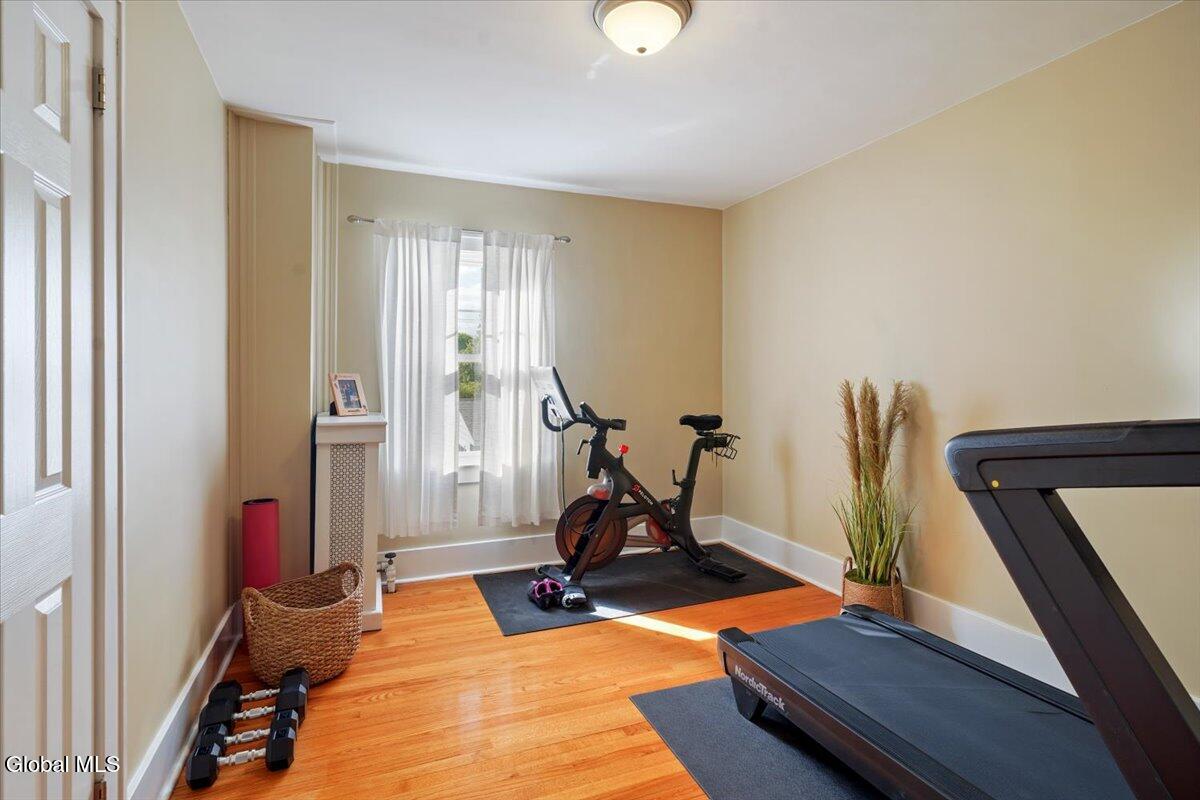 718 Riverside Avenue Scotia NY 12302