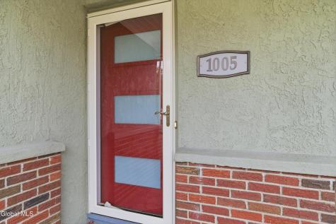 1005 Brunswick Place Schenectady NY 12303