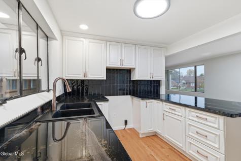 1005 Brunswick Place Schenectady NY 12303