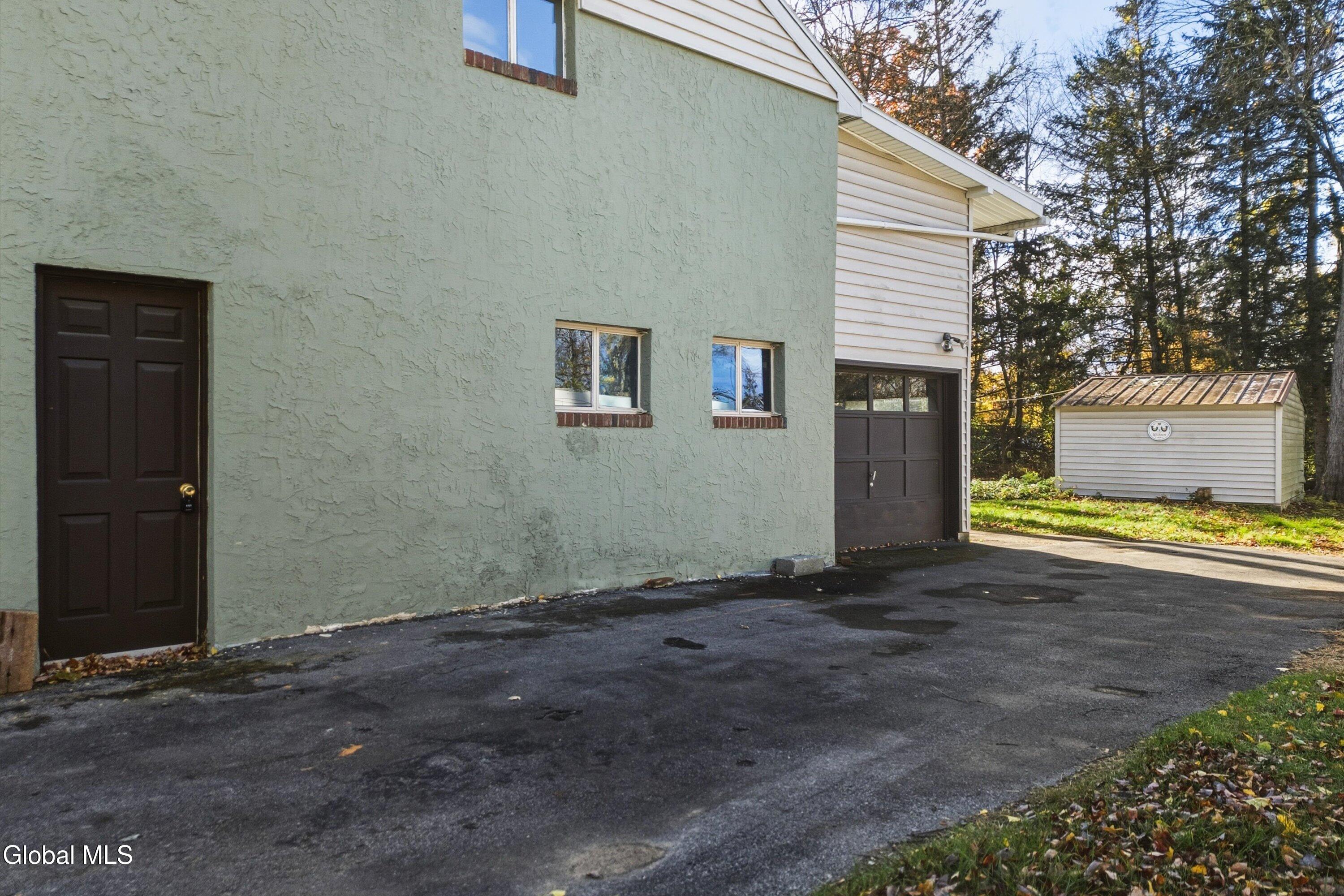 1005 Brunswick Place Schenectady NY 12303
