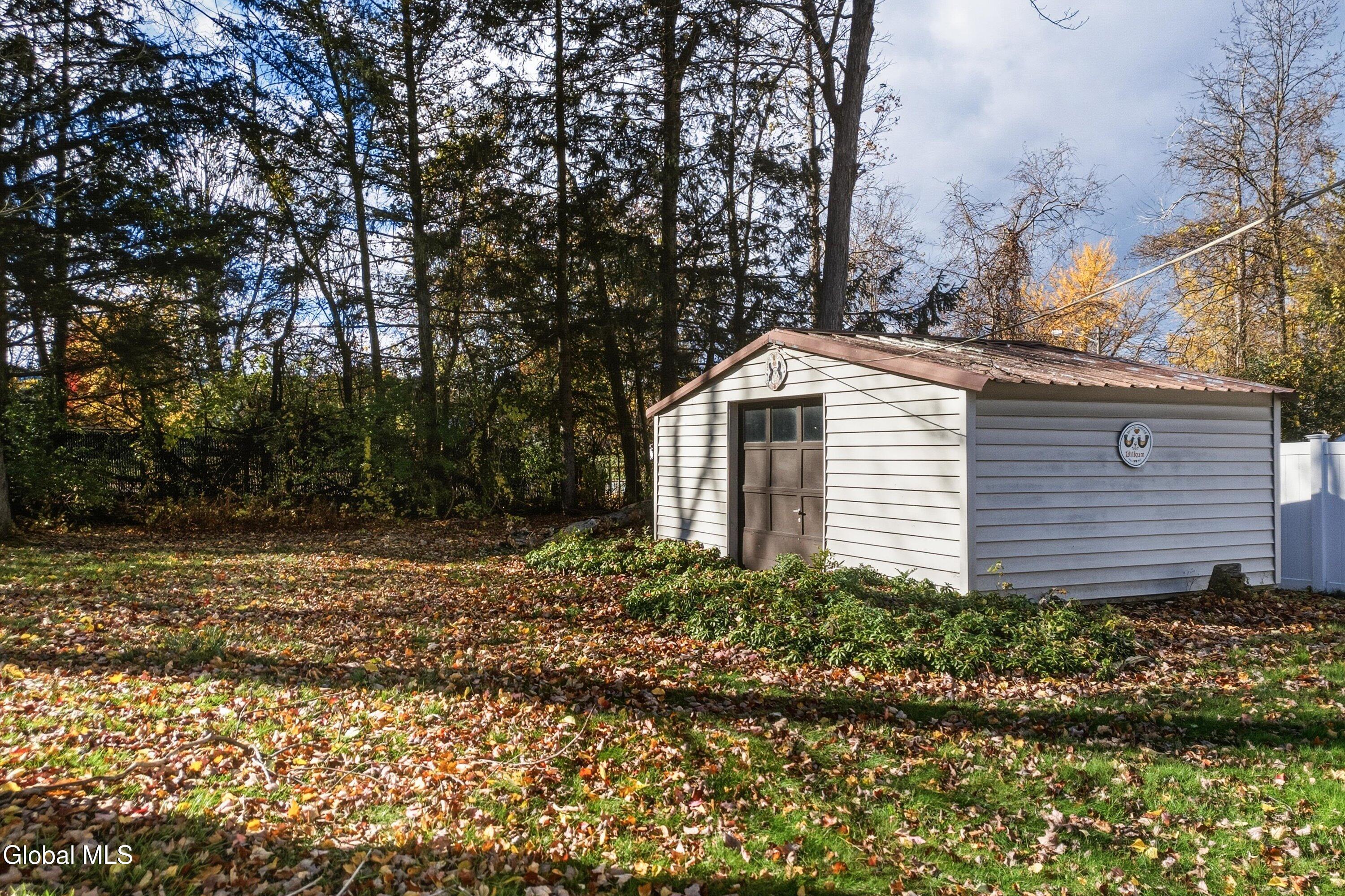 1005 Brunswick Place Schenectady NY 12303