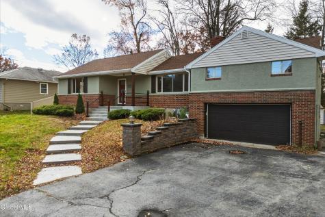 1005 Brunswick Place Schenectady NY 12303