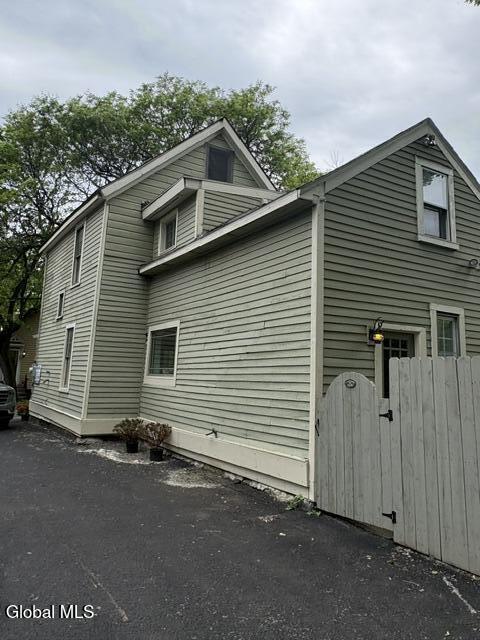 28 North Street Schenectady NY 12305
