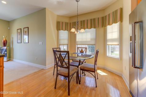 6 Meridian Court Mechanicville NY 12118
