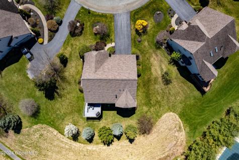 6 Meridian Court Mechanicville NY 12118
