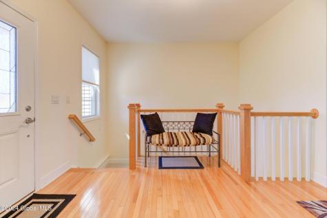 6 Meridian Court Mechanicville NY 12118
