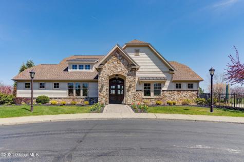 6 Meridian Court Mechanicville NY 12118