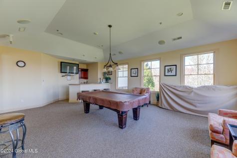 6 Meridian Court Mechanicville NY 12118