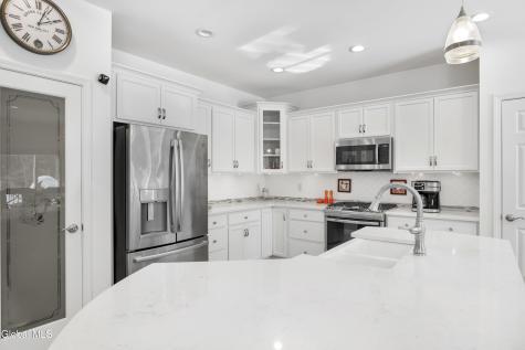 9 Linden Park Drive Clifton Park NY 12065