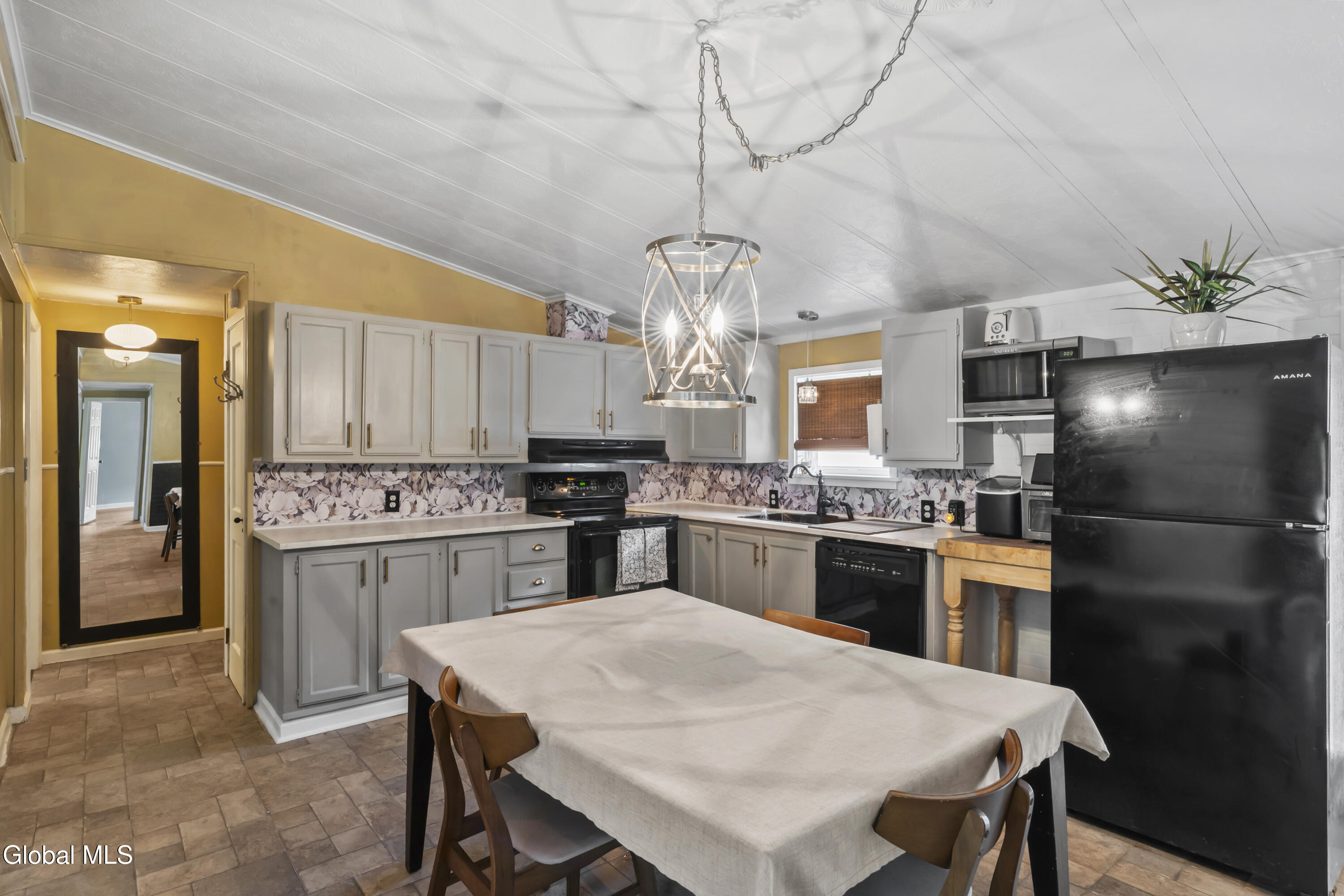 96 Brickhouse Road Stillwater NY 12170