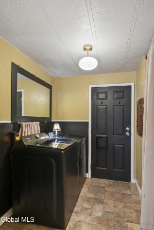 96 Brickhouse Road Stillwater NY 12170