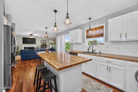 51 Kent Place Wynantskill NY 12198