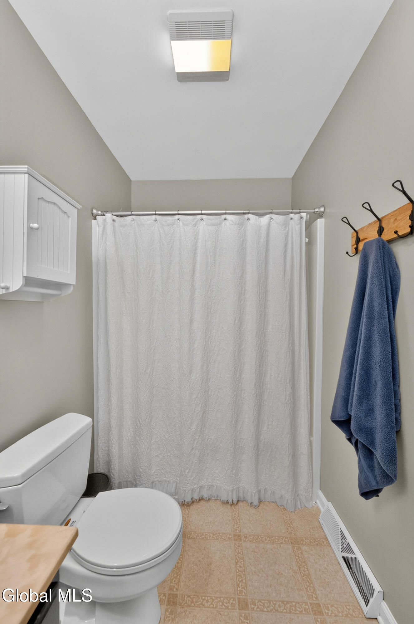 51 Kent Place Wynantskill NY 12198