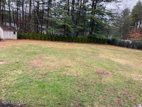 28 Herald Drive Queensbury NY 12804