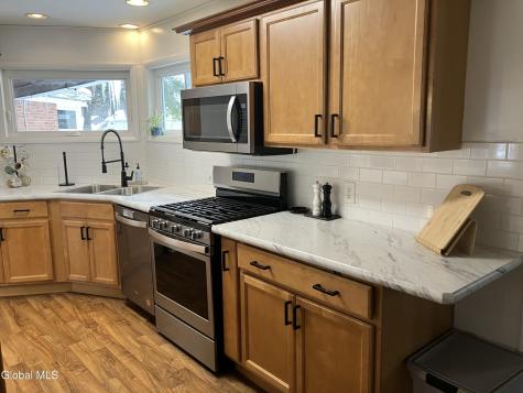 34 Saratoga Drive Glenville NY 12302