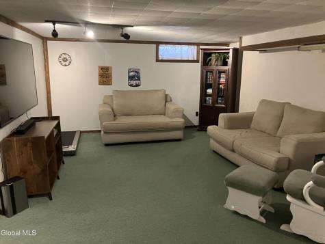 34 Saratoga Drive Glenville NY 12302