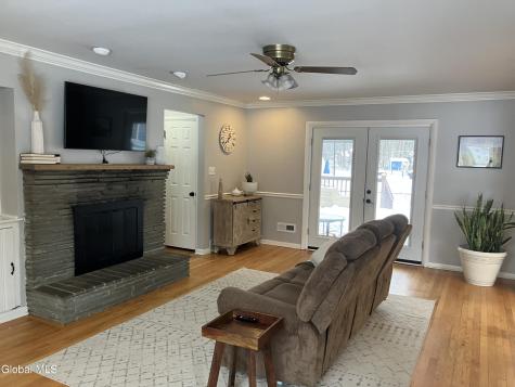 34 Saratoga Drive Glenville NY 12302