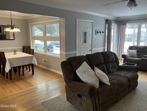 34 Saratoga Drive Glenville NY 12302