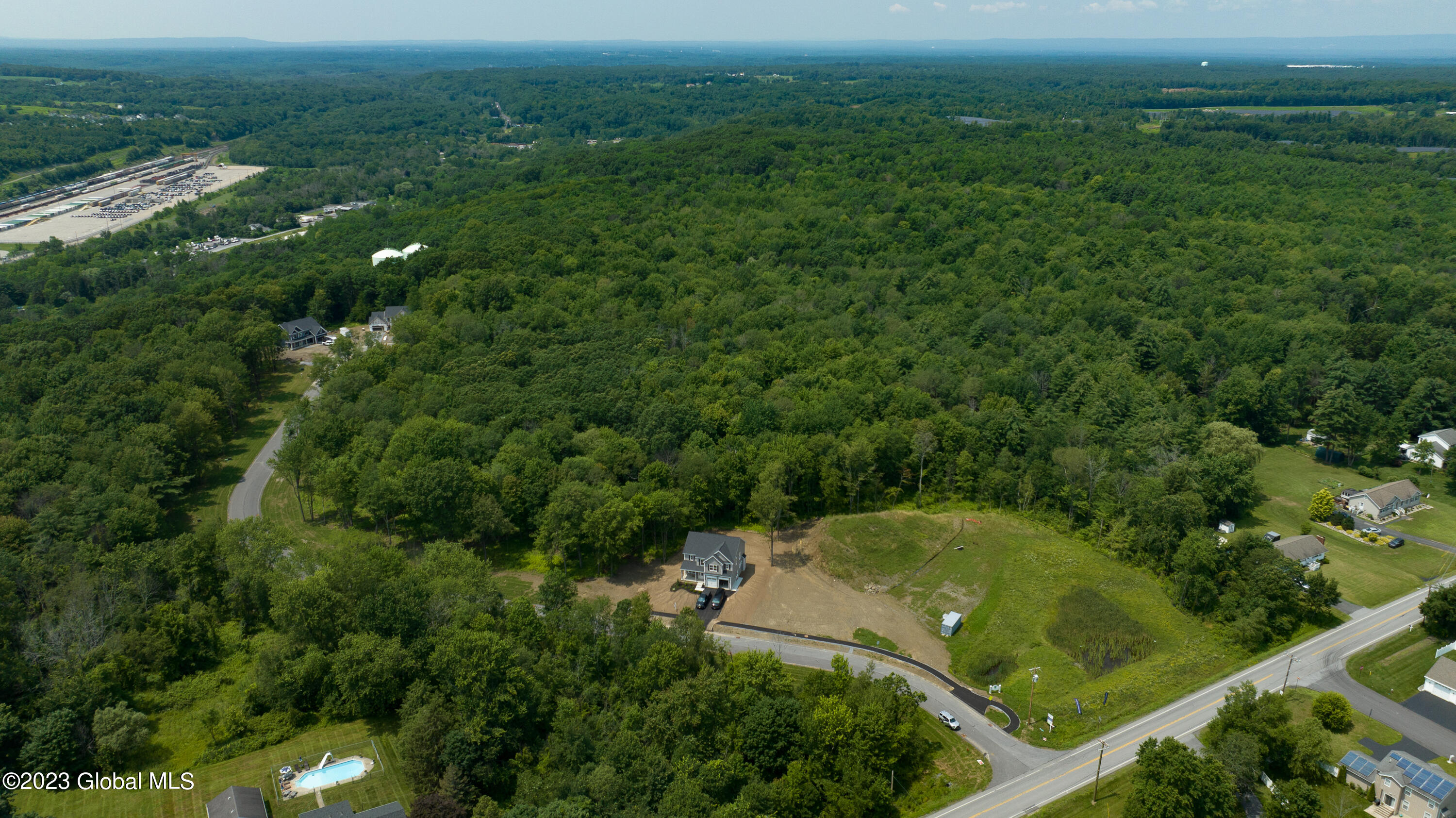 6 Olympia Court Stillwater NY 12170