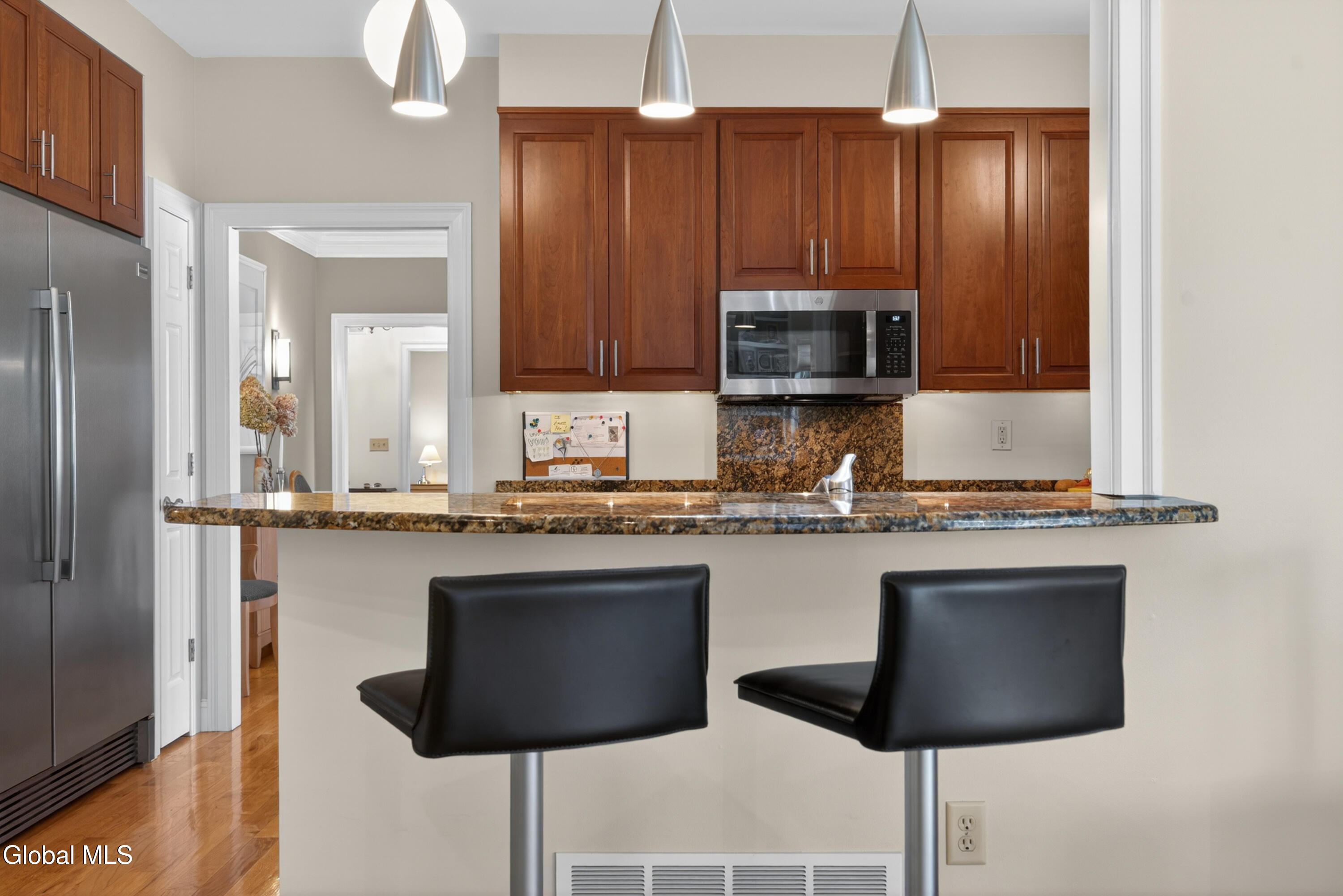 102 Woods Lane Menands NY 12204