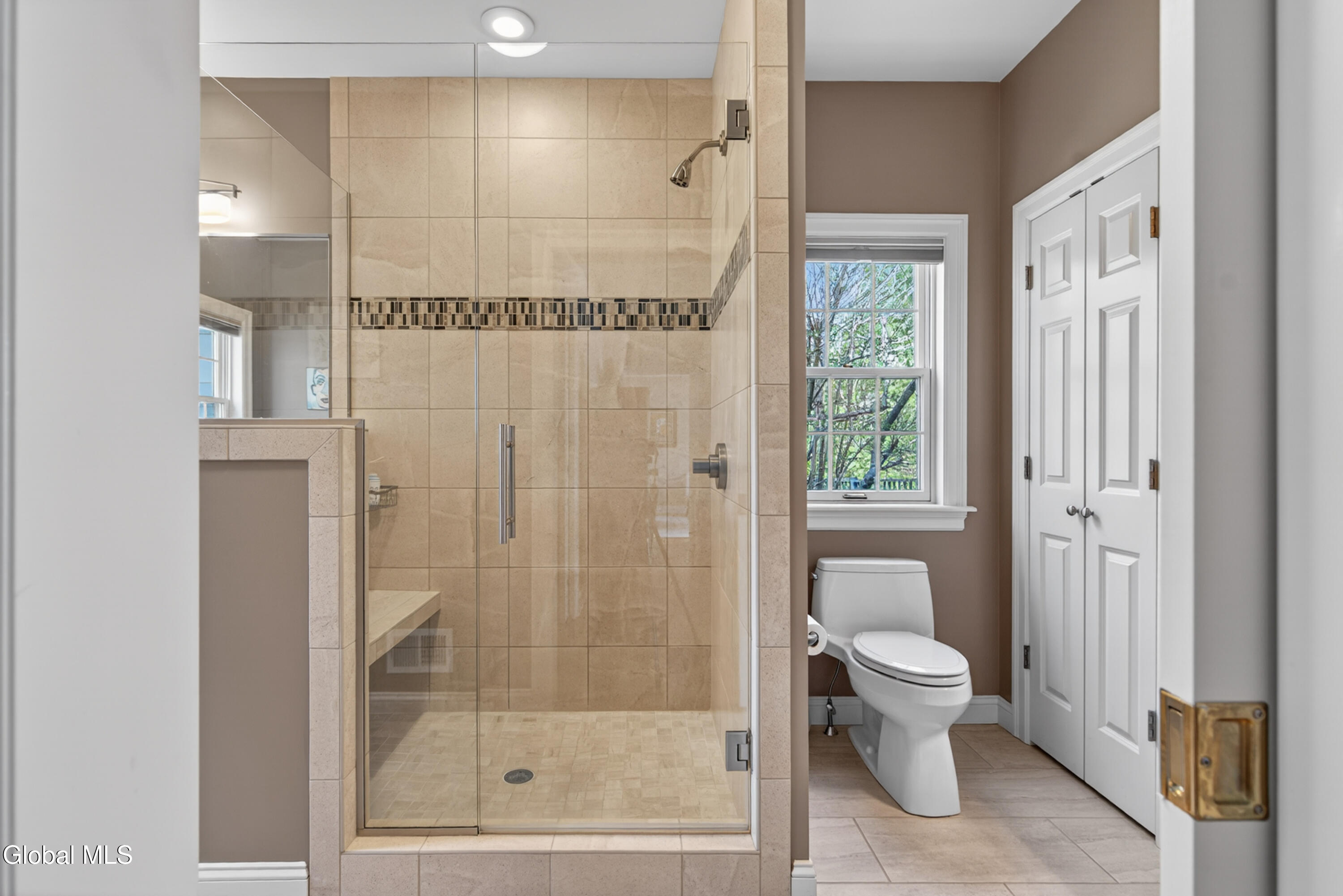 102 Woods Lane Menands NY 12204