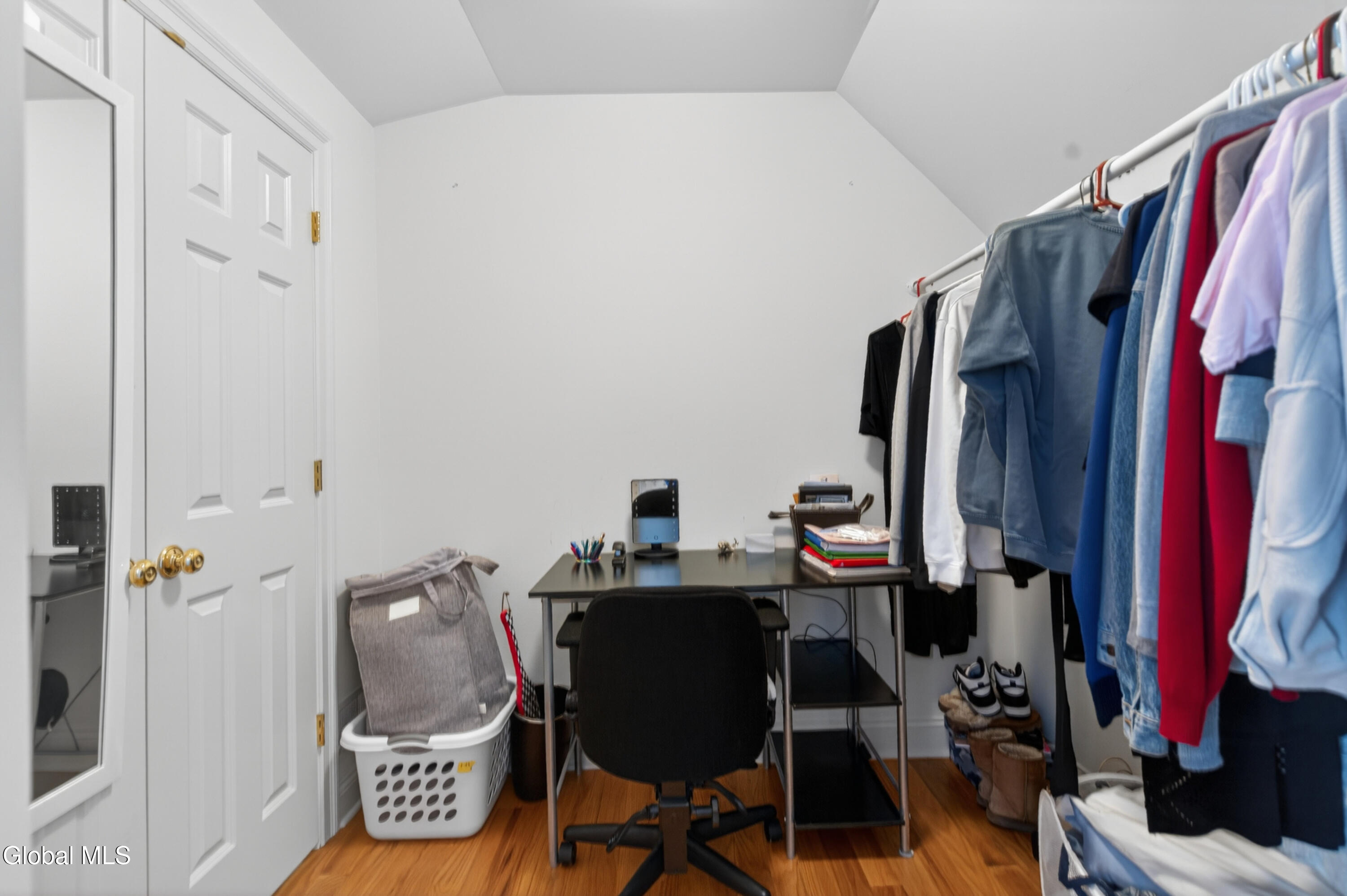 102 Woods Lane Menands NY 12204