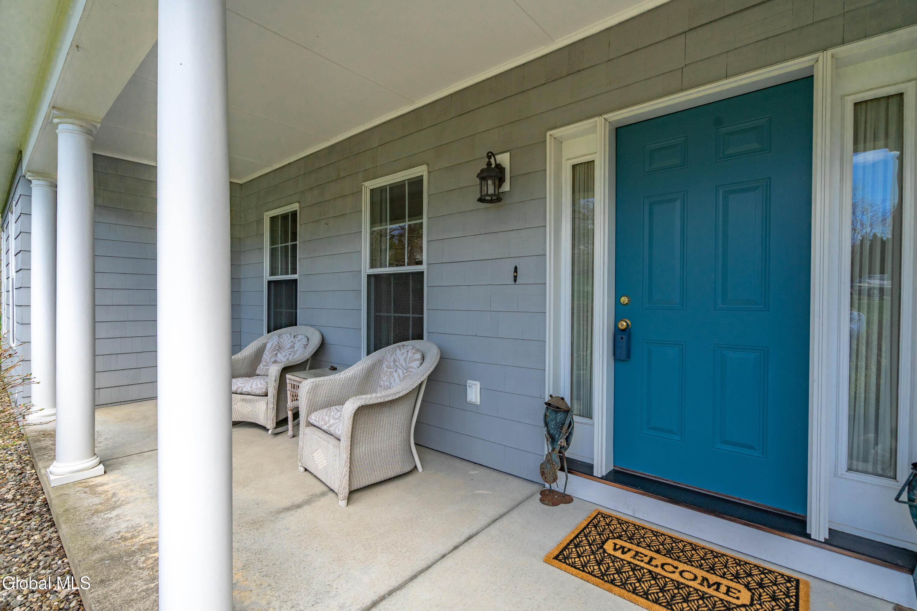 102 Woods Lane Menands NY 12204