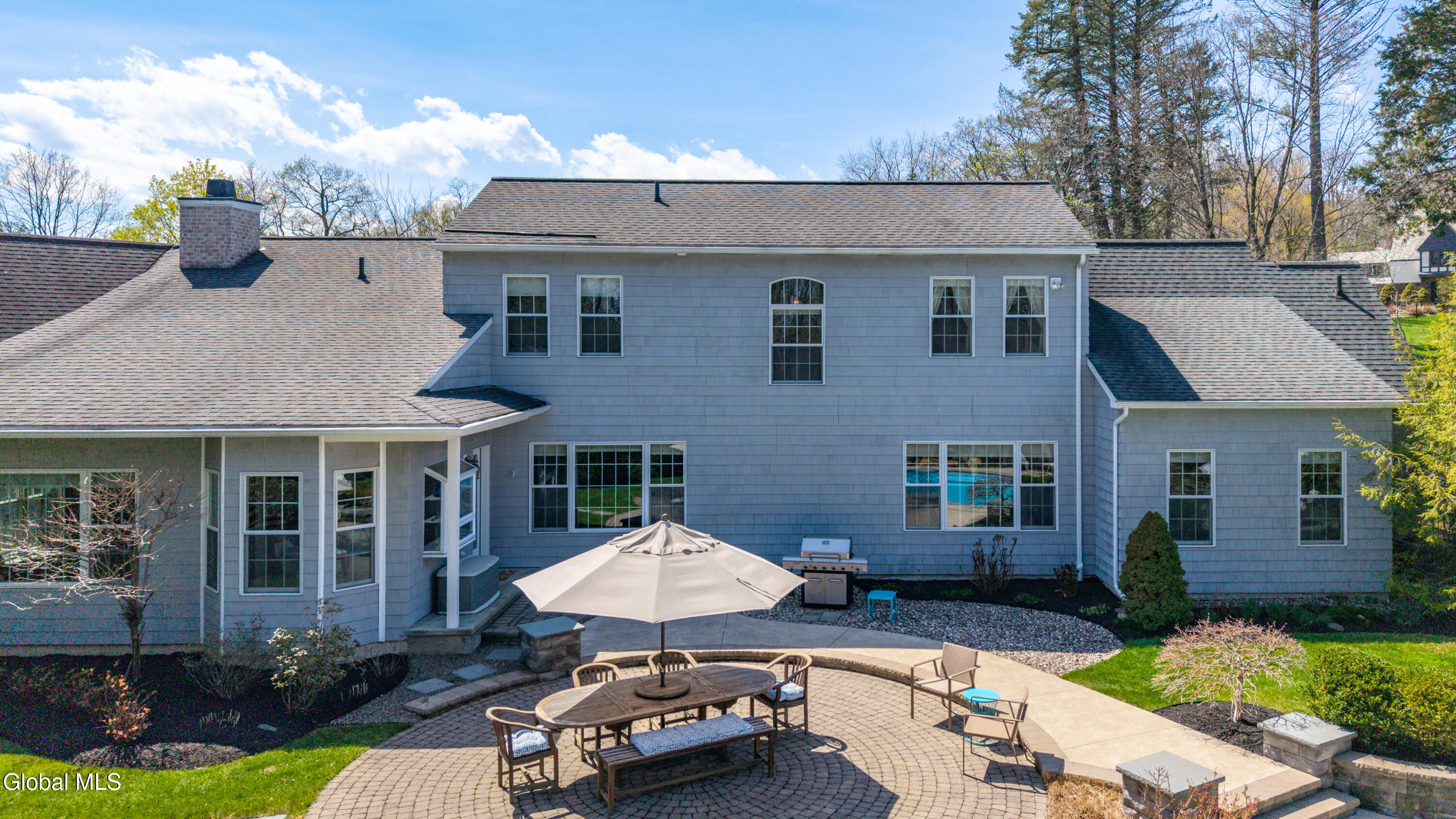 102 Woods Lane Menands NY 12204