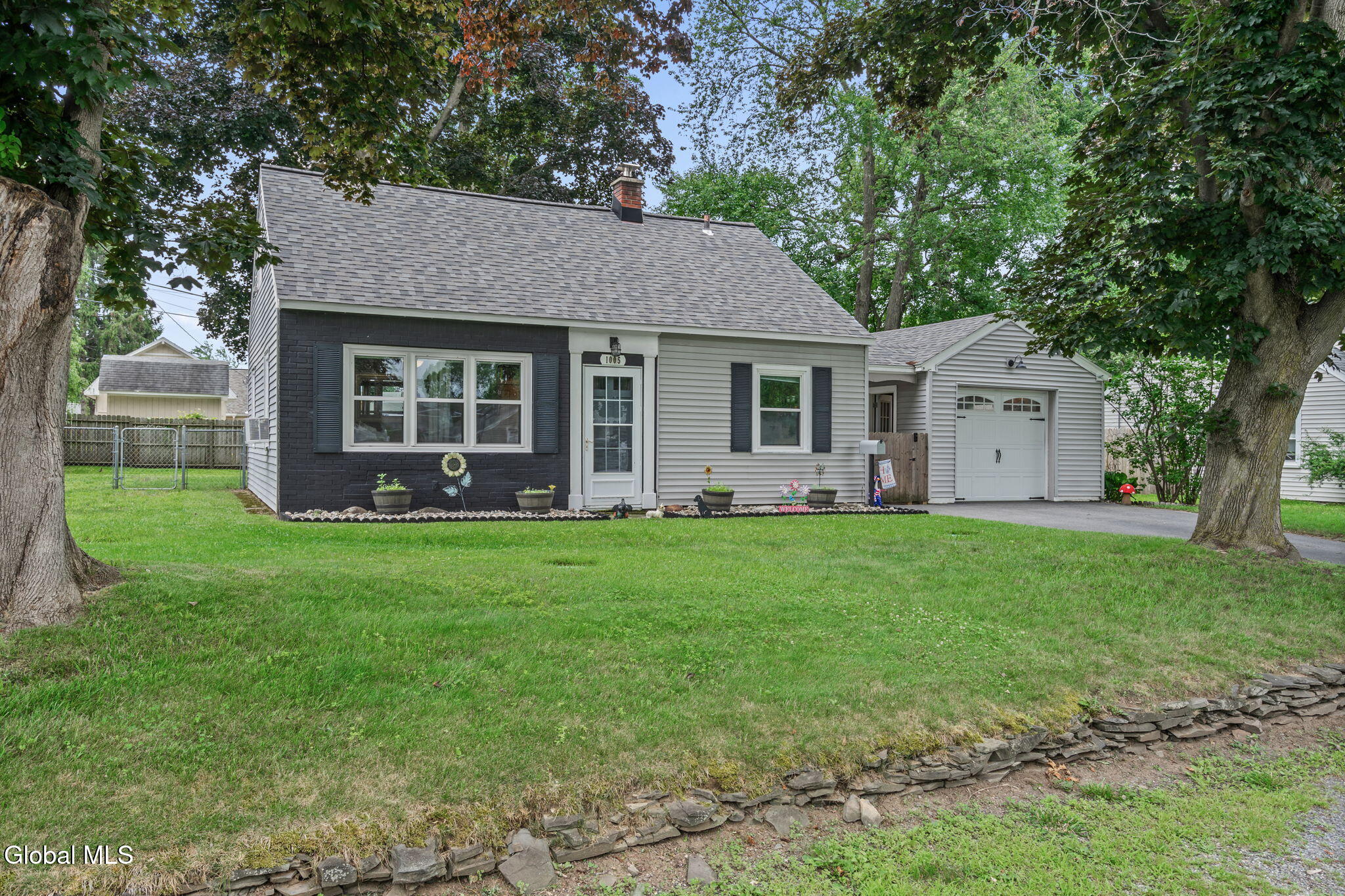 1005 Wayne Road Rotterdam NY 12303