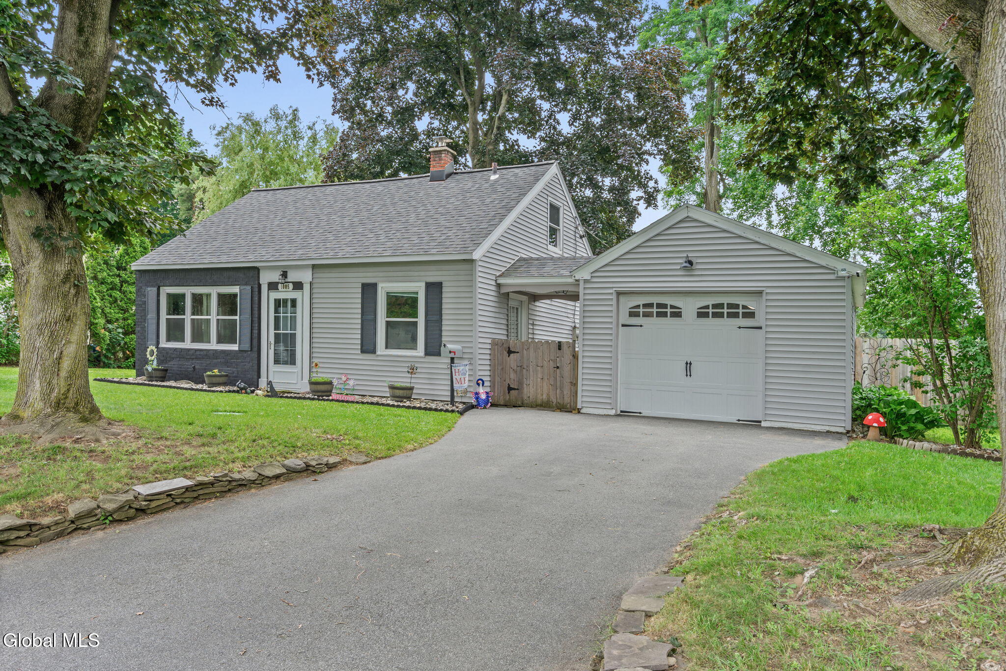 1005 Wayne Road Rotterdam NY 12303