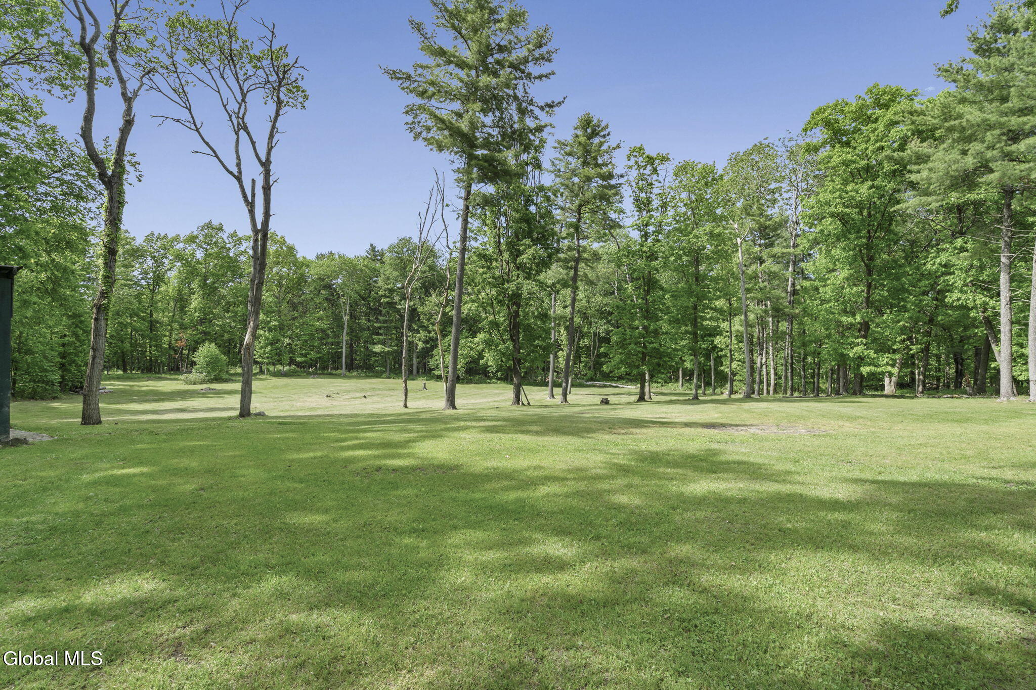 31 Skyline Drive Melrose NY 12121