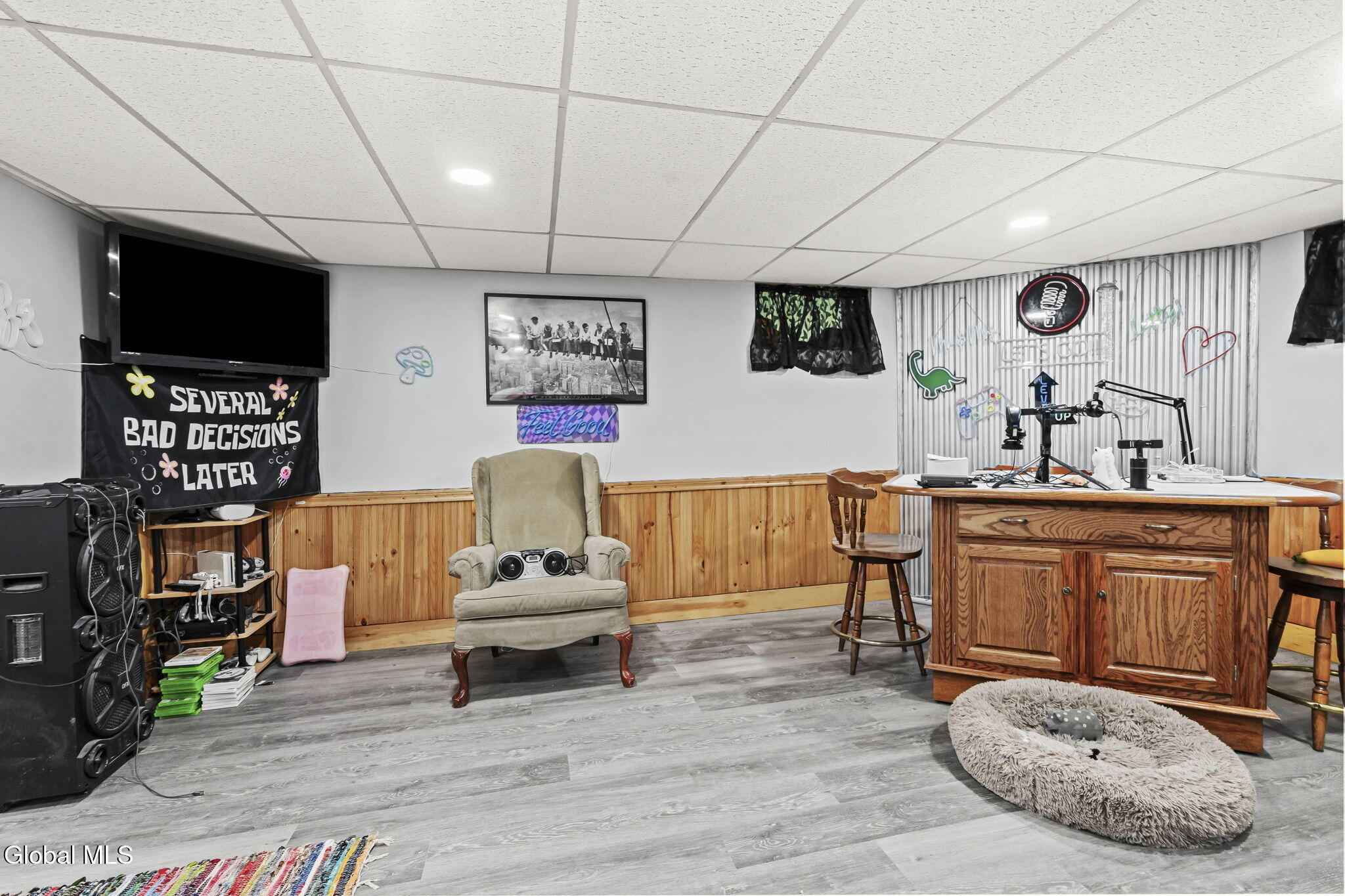 31 Skyline Drive Melrose NY 12121