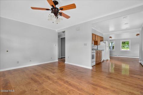 9 Vics Court Albany NY 12205