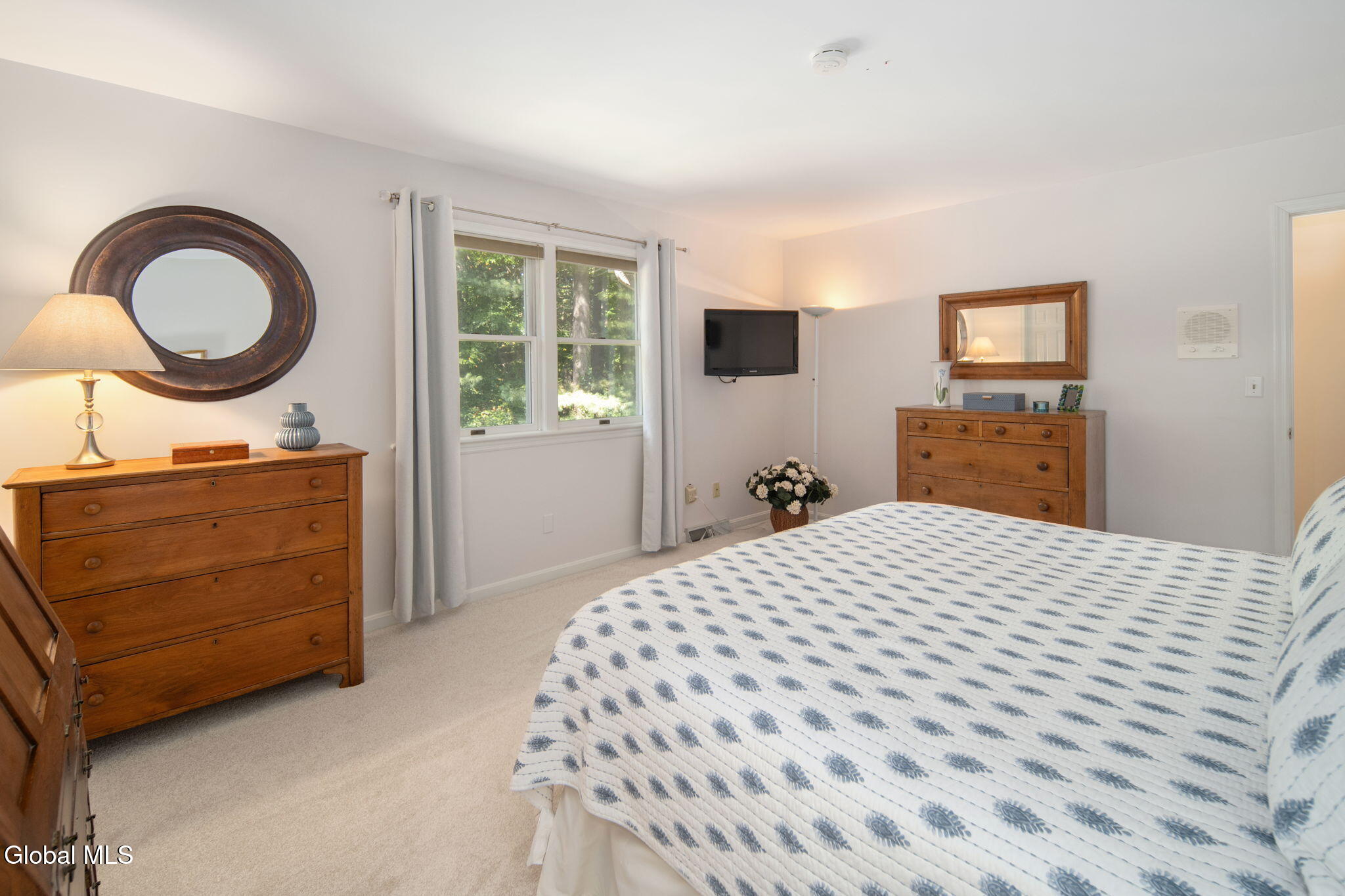 223 Stanford Drive Schenectady NY 12303