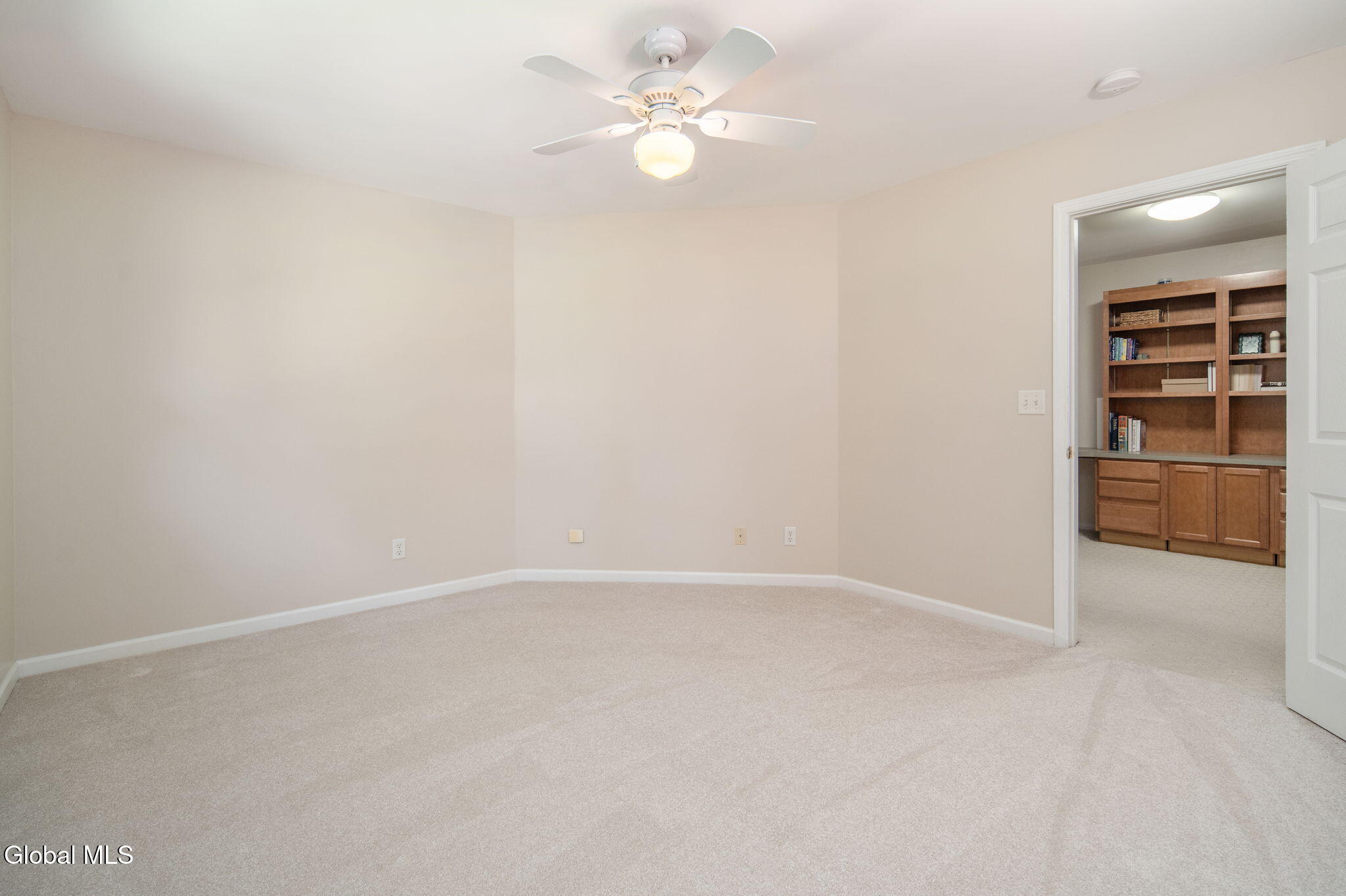 223 Stanford Drive Schenectady NY 12303