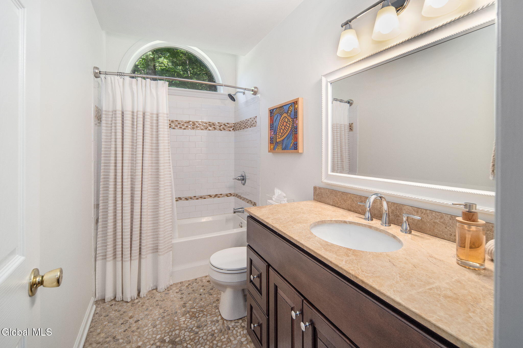 223 Stanford Drive Schenectady NY 12303