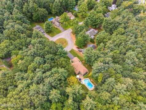 223 Stanford Drive Schenectady NY 12303