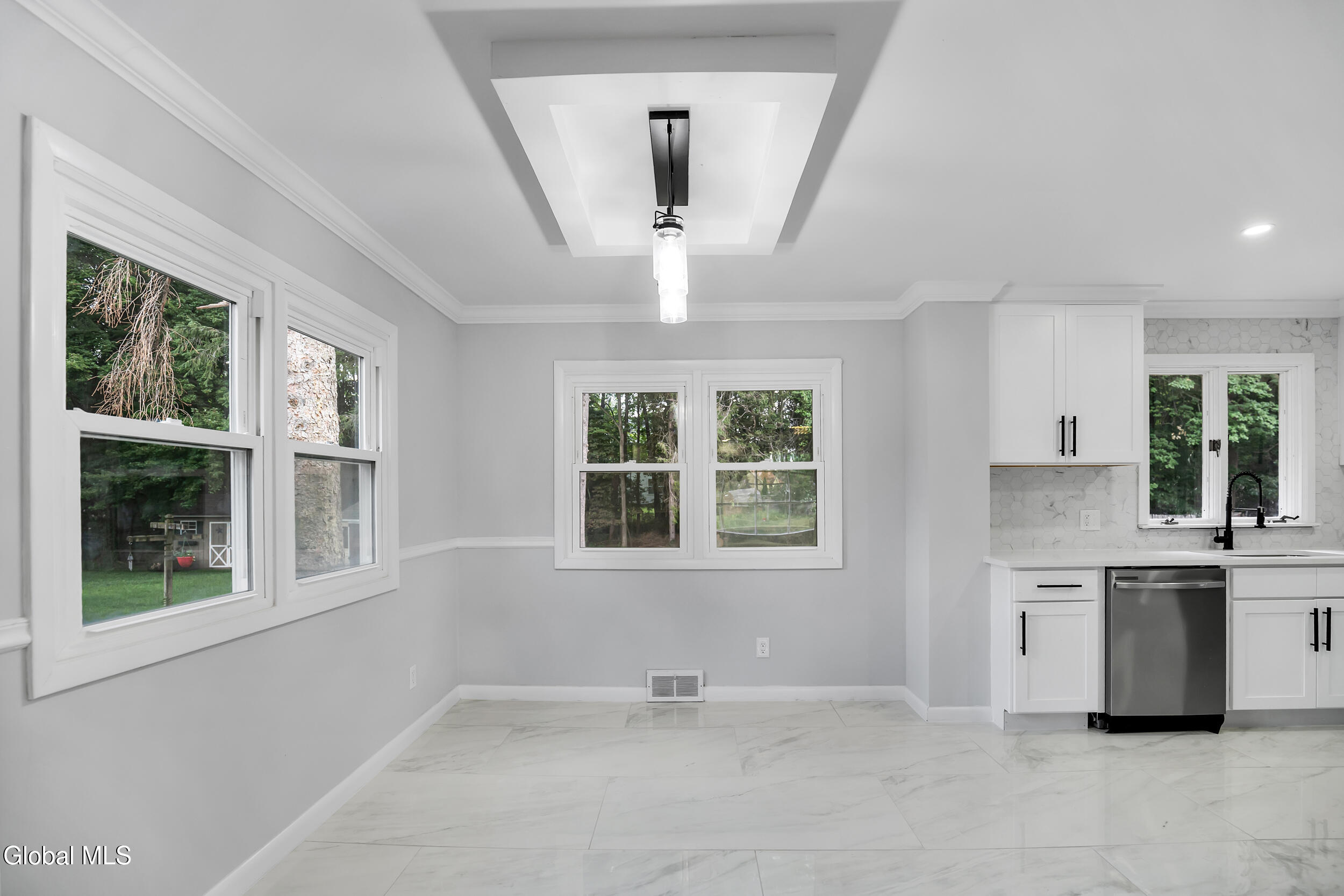1032 St Jude Drive Schenectady NY 12303